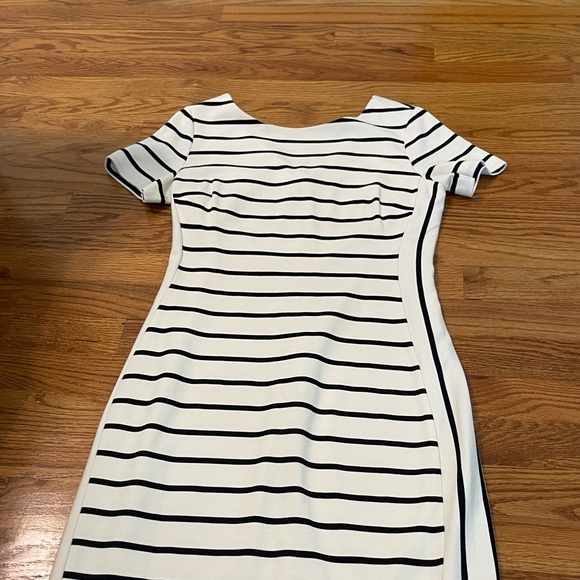 Banana Republic striped dress - size 2 - Picture 1 of 3